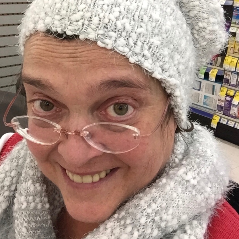Meet your Posher, Alison